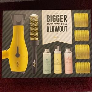 DRYBAR Bigger Better Blowout Dryer+++ NEW